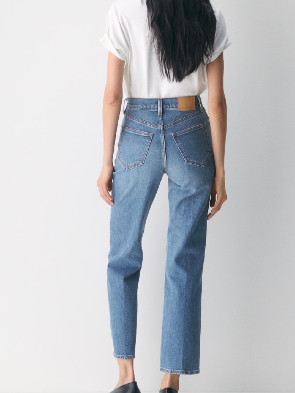Aritzia Denim Forum The Arlo Classic High-Rise Straight Jeans - Light Blue Sz 29